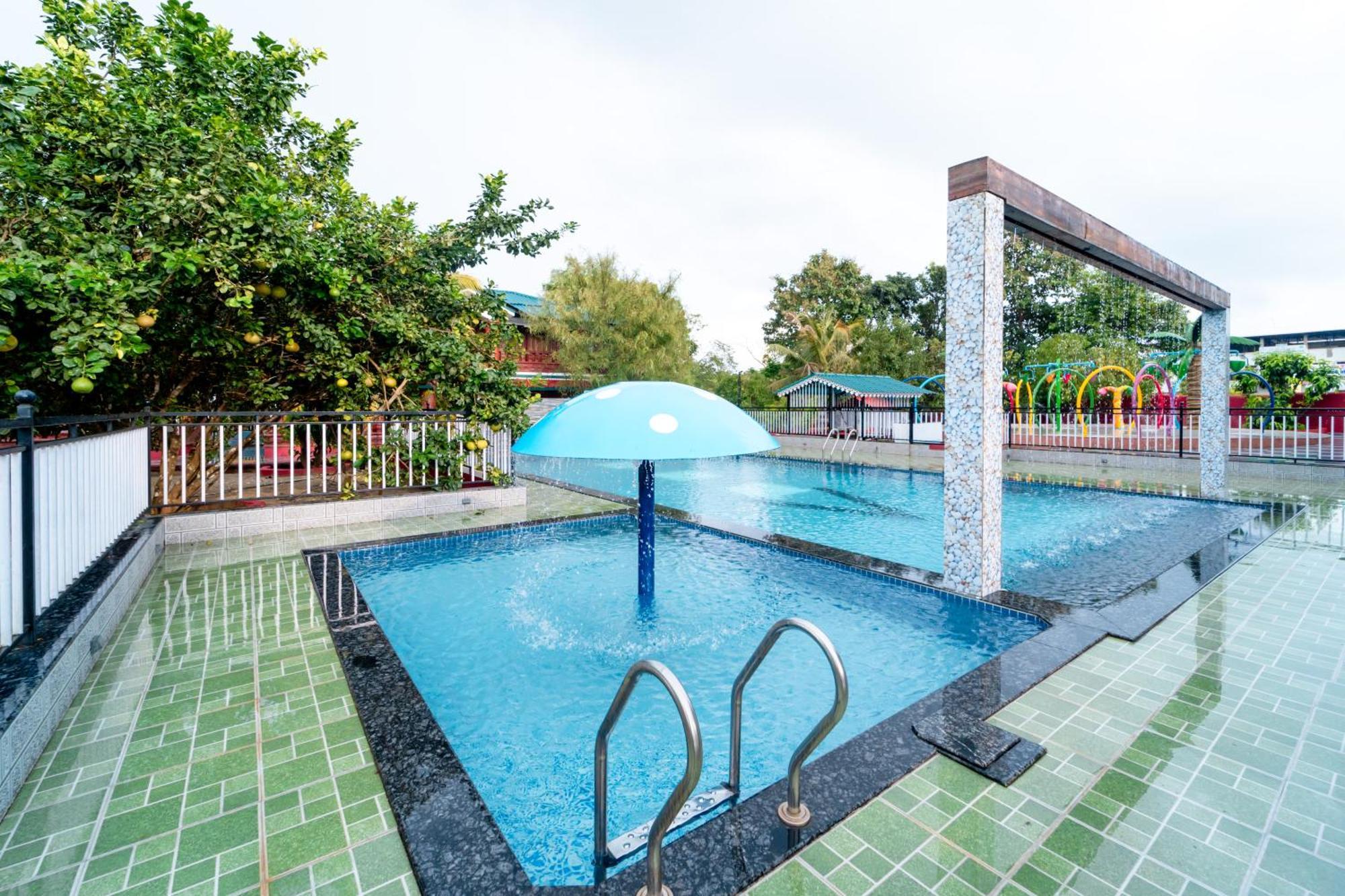 Treebo Green Village Resort - Goa Maneri  Esterno foto