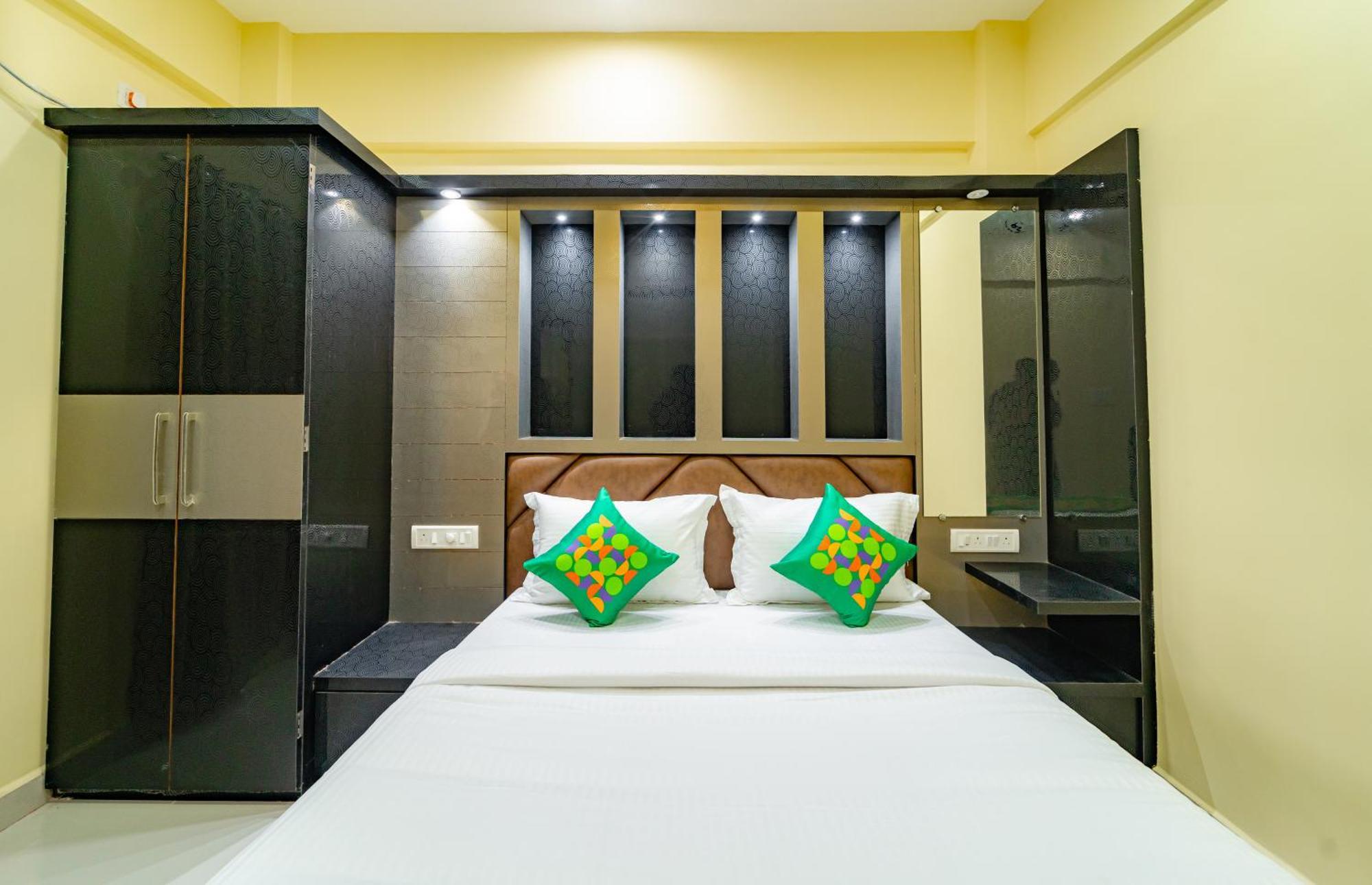 Treebo Green Village Resort - Goa Maneri  Esterno foto